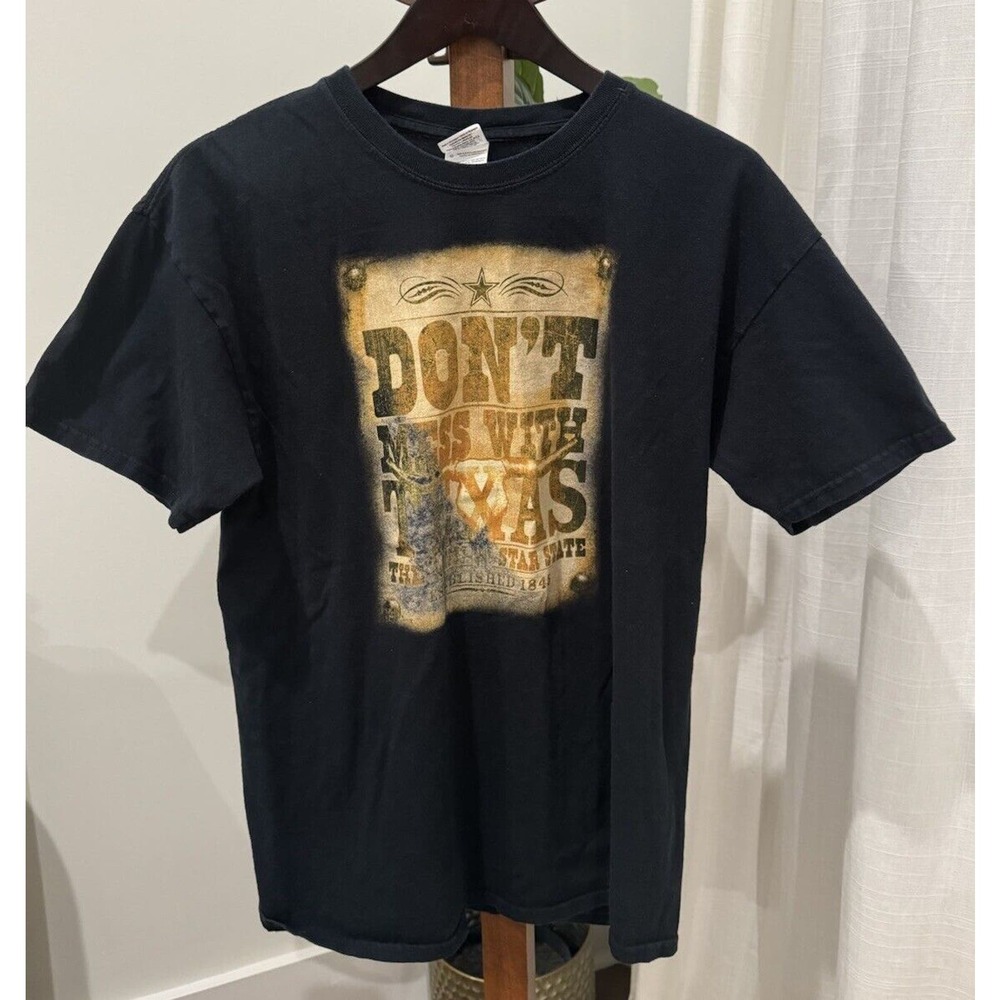 Texas T-Shirt, Don't mess with Texas Shirt. Texas Pride. The Lone Star State L